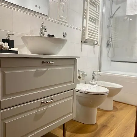 Miluar - Centro Storico - Lungo La Via Della Musica B&B