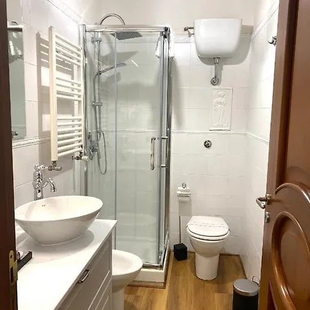 Miluar - Centro Storico - Lungo La Via Della Musica 나폴리