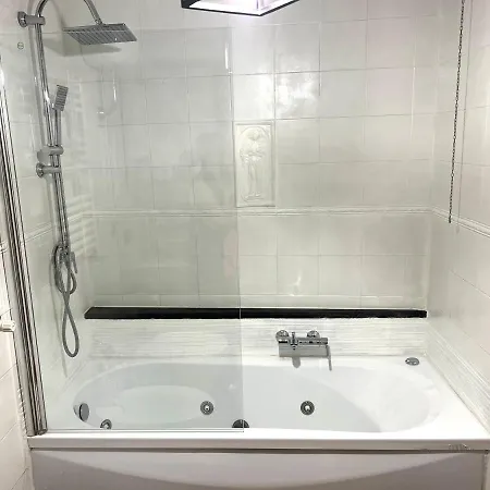 Miluar - Centro Storico - Lungo La Via Della Musica B&B